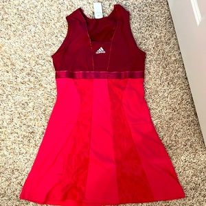 Women’s Adidas tennis/golf dress-pink sz M